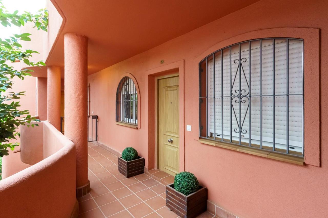 Apartment A&n *